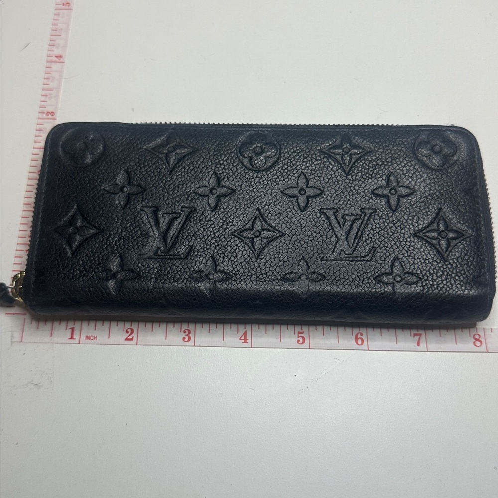 Louis Vuitton Black Leather Wallet - Picture 3 of 6